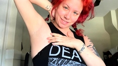 Deanna Deadly – worship smelly armpits of a goddess